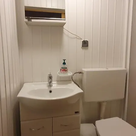 Rum i privatbostad Marol Wynajem Pokoi *